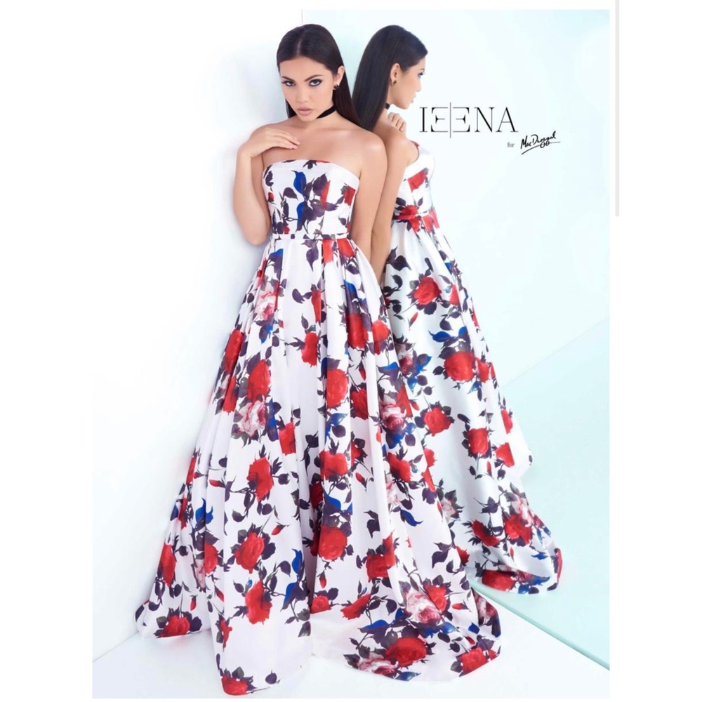 NWT Ieena For Mac Duggal White Floral Aline Gown Prom Dress Sz 2